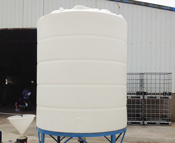 15噸錐底儲罐 15噸錐底儲罐